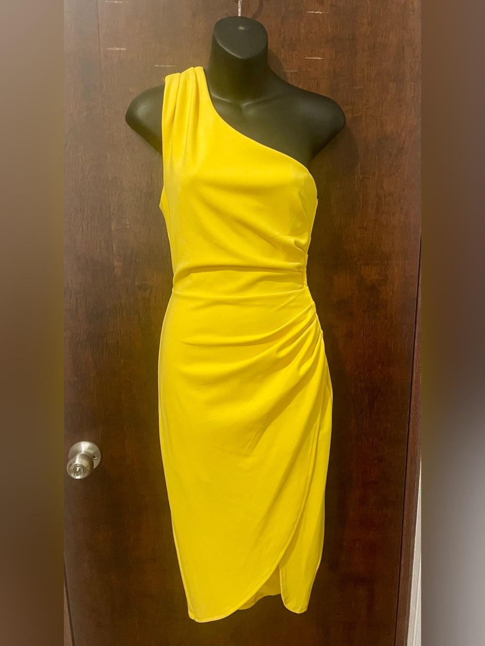 One-Shoulder Bright Yellow Ruched Cocktail Dress